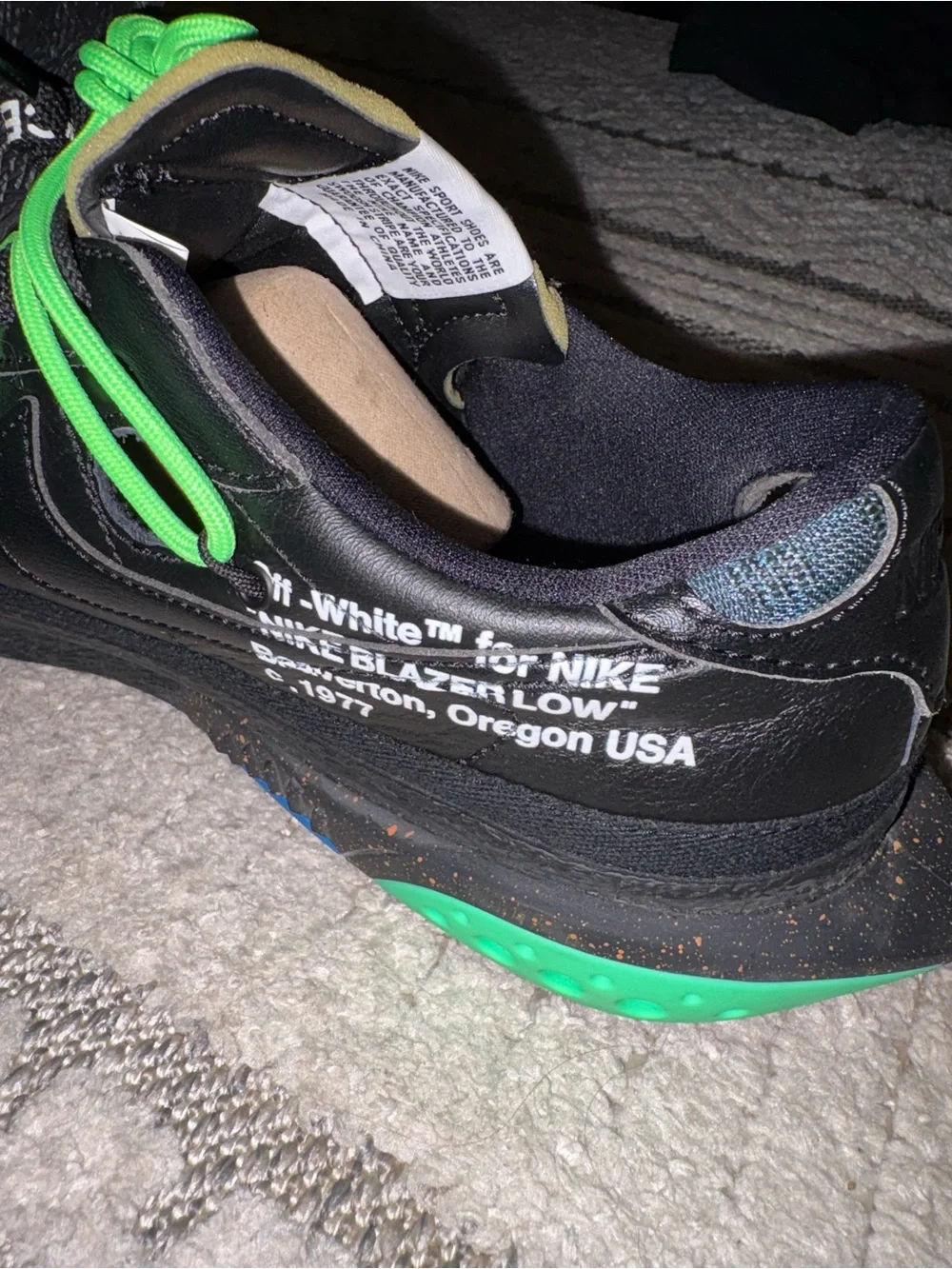 NIKE x Off White Blazer Low x Off-White Black and Electro Green Mens 11.5
